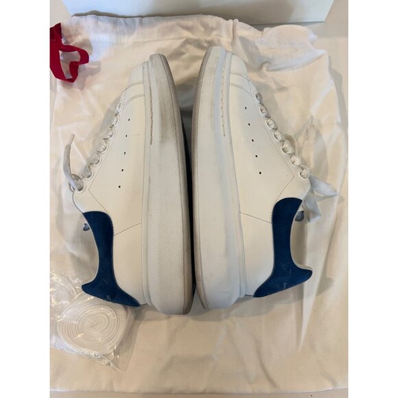 Alexander McQueen Oversized Sneakers - Picture 5 of 11